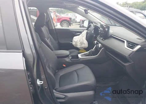 2024 Toyota Rav4 Hybrid Xle Premium из США, поврежденный, VIN 2T3B6RFV1RW077600